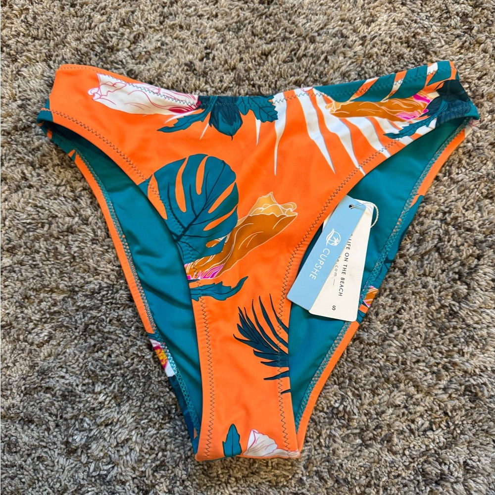 Cupshe Tropical Print Bikini Set - Picture 3 of 3